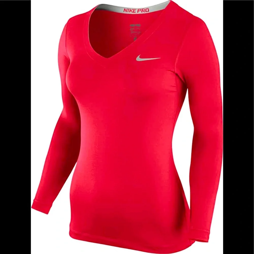 EUC Women’s Nike Pro Dri Fit V-Neck Long-Sleeve Shirt in Red Orange Size Large